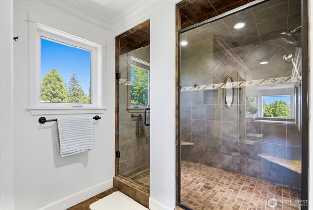 11022 SE 61st Place, Bellevue, WA 98006