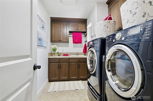 11022 SE 61st Place, Bellevue, WA 98006