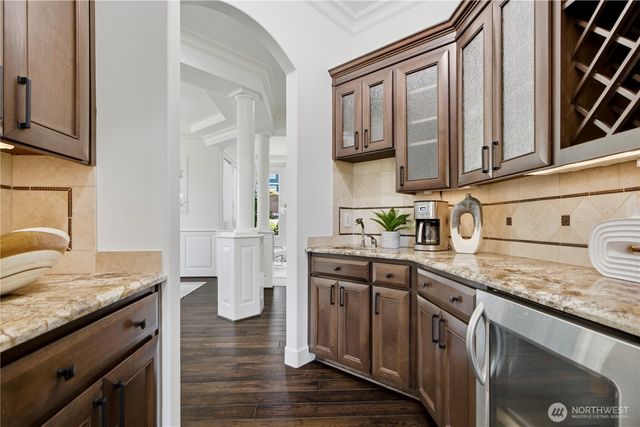 11022 SE 61st Place, Bellevue, WA 98006