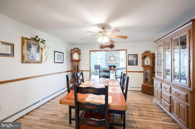 4270 NURSERY RD, Dover, PA 17315