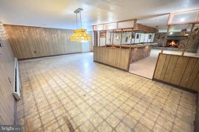 4270 NURSERY RD, Dover, PA 17315
