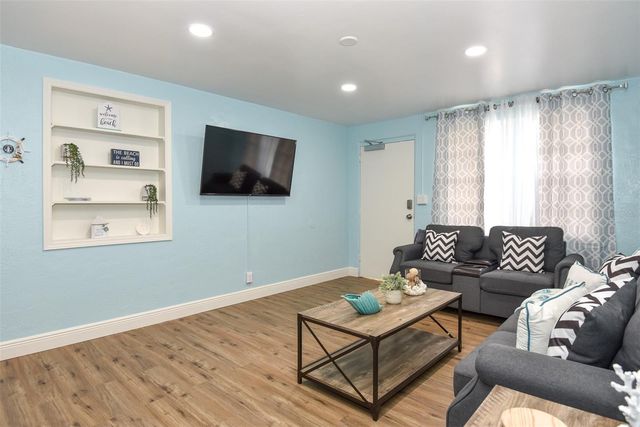 103 MASON PARK DRIVE, Daytona Beach, FL 32117