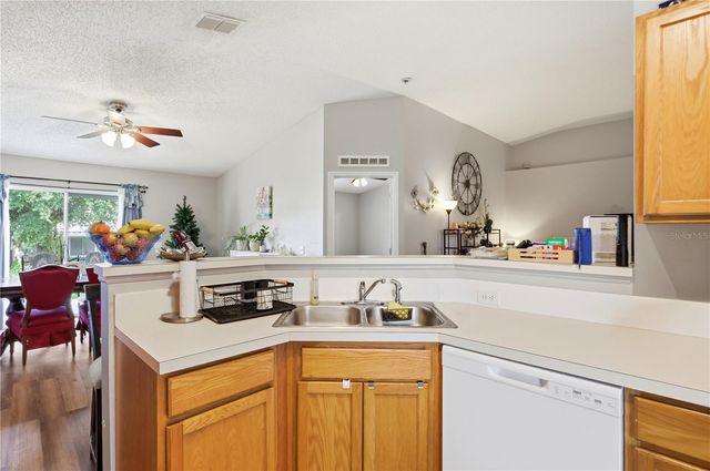 673 LOBELIA DRIVE, Davenport, FL 33837