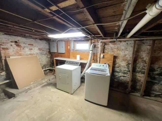 16 Rufus Street, Pawtucket, RI 02860