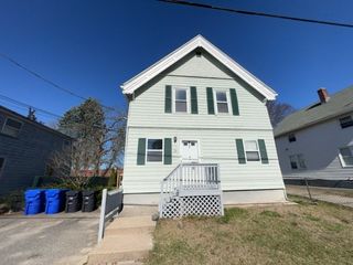 16 Rufus Street, Pawtucket, RI 02860