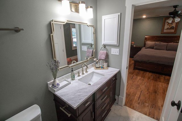 3104 OAK LAWN DR, Columbia, MO 65203