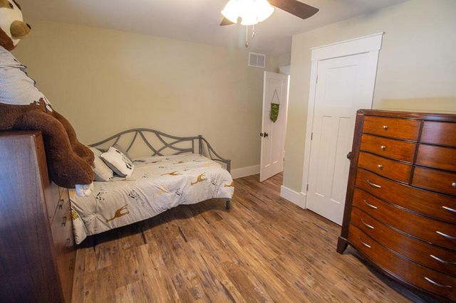 3104 OAK LAWN DR, Columbia, MO 65203