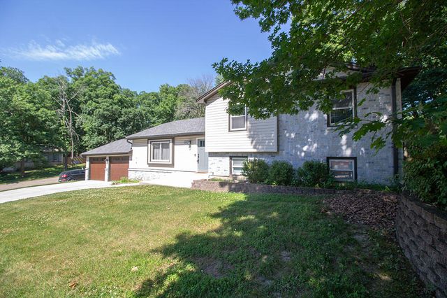 3104 OAK LAWN DR, Columbia, MO 65203