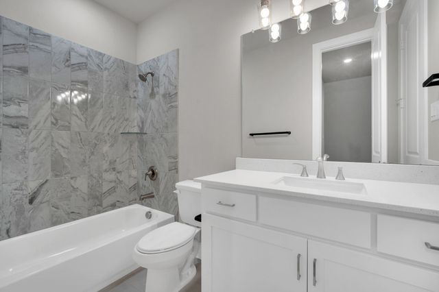 4309 Laurel Trail, Midlothian, TX 76065
