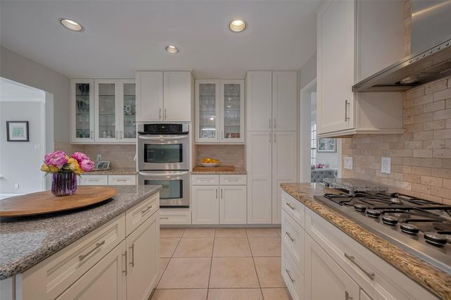 12214 Clearfork Drive, Houston, TX 77077