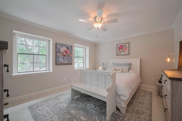 12214 Clearfork Drive, Houston, TX 77077