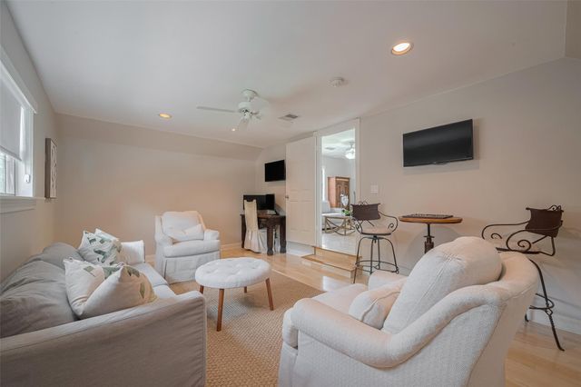 12214 Clearfork Drive, Houston, TX 77077
