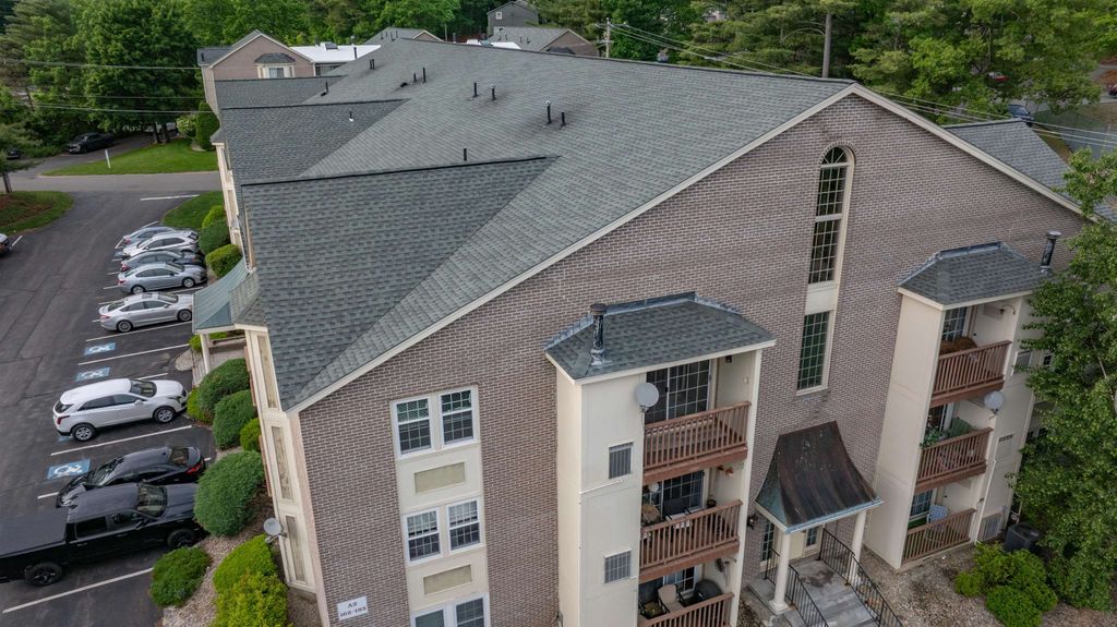 Image 1 of property listing at 181 Cannongate Iii Road, Nashua, NH 03063