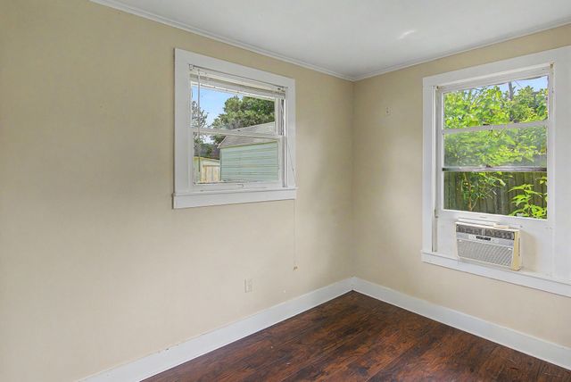 424 Albany Avenue, Shreveport, LA 71105