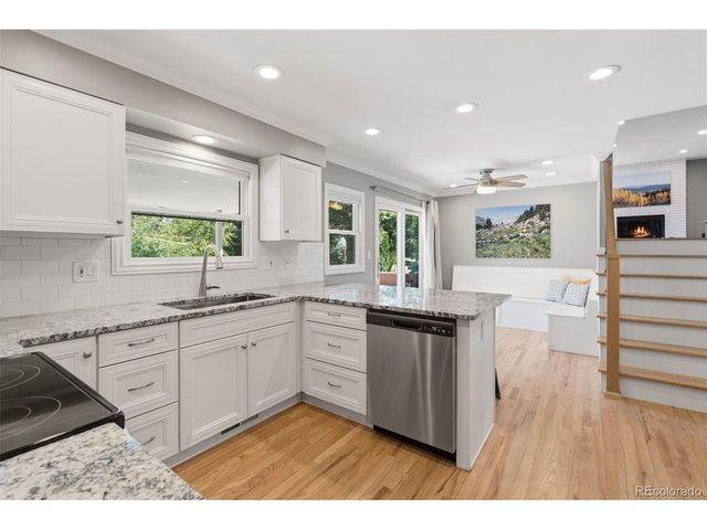 5497 E Hinsdale Pl, Centennial, CO 80122