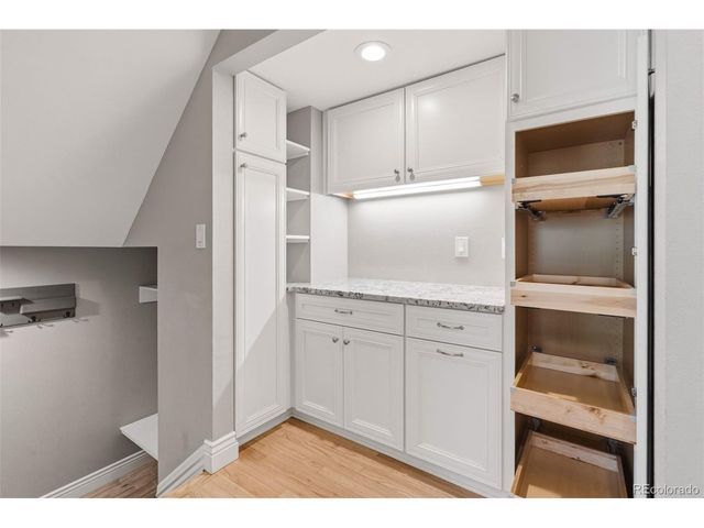 5497 E Hinsdale Pl, Centennial, CO 80122
