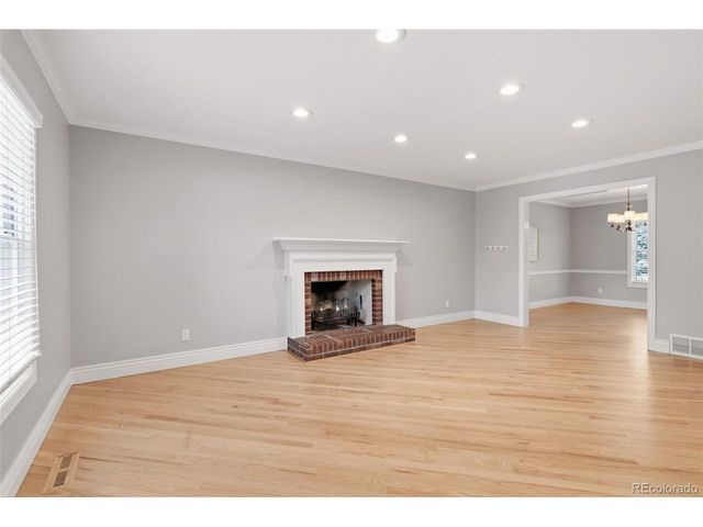 5497 E Hinsdale Pl, Centennial, CO 80122