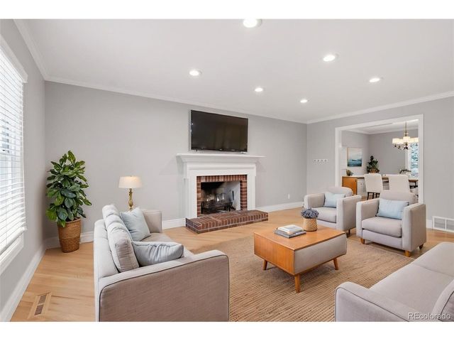 5497 E Hinsdale Pl, Centennial, CO 80122