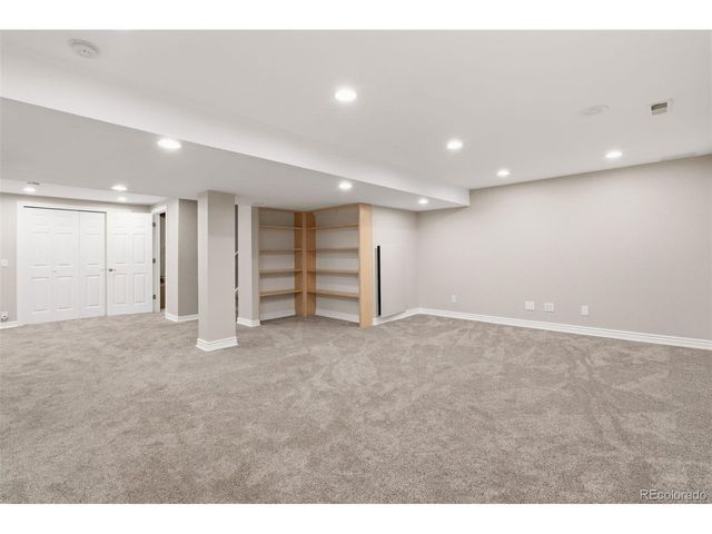 5497 E Hinsdale Pl, Centennial, CO 80122