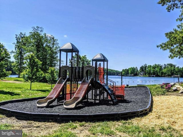 1958 WINCHESTER TRL, Mineral, VA 23117