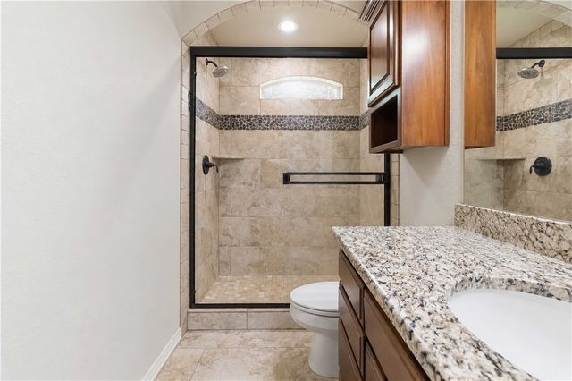 1900 SW Birch Street, Bentonville, AR 72713