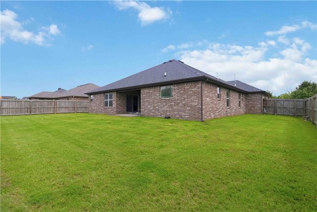 1900 SW Birch Street, Bentonville, AR 72713