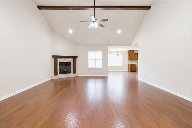 1900 SW Birch Street, Bentonville, AR 72713