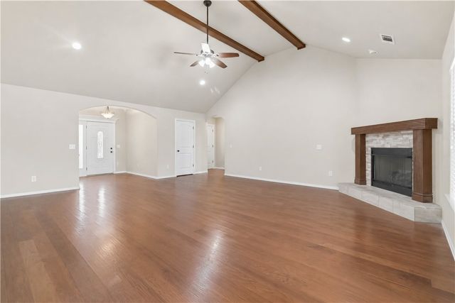 1900 SW Birch Street, Bentonville, AR 72713