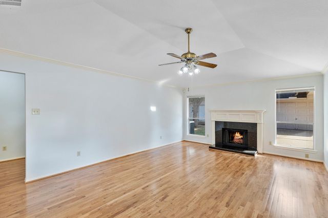 8018 Holiday Lane, Houston, TX 77075