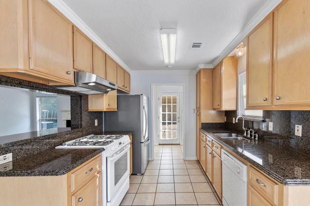 8018 Holiday Lane, Houston, TX 77075