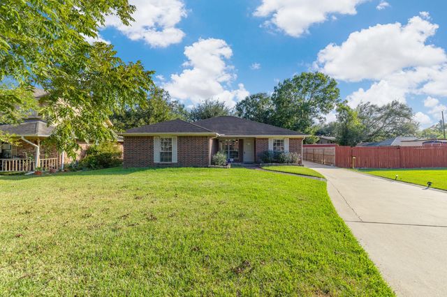 8018 Holiday Lane, Houston, TX 77075