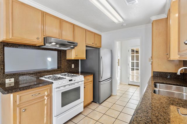 8018 Holiday Lane, Houston, TX 77075