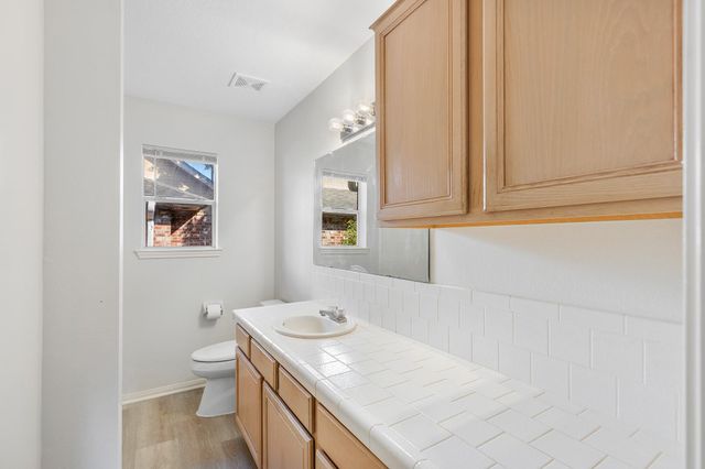 8018 Holiday Lane, Houston, TX 77075