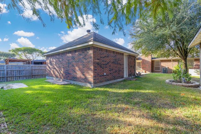 8018 Holiday Lane, Houston, TX 77075