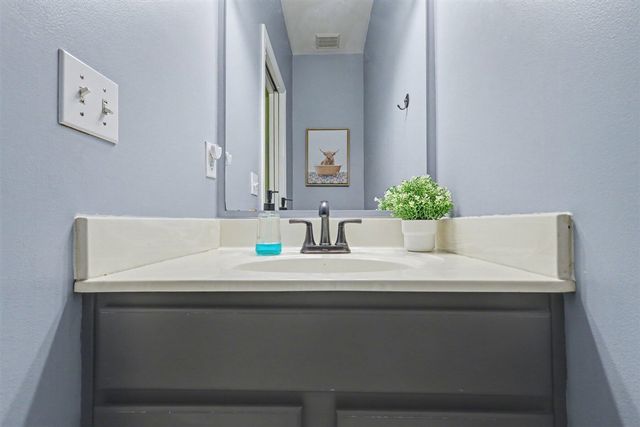 300 Haskins Court, Ada, MI 49301