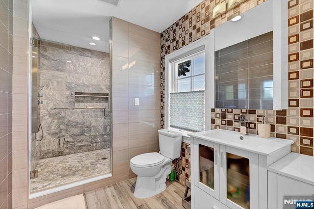 238 Walter Avenue, Hasbrouck Heights, NJ 07604