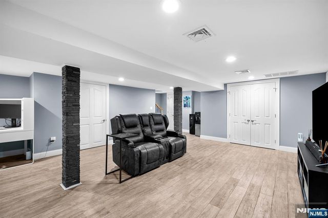 238 Walter Avenue, Hasbrouck Heights, NJ 07604