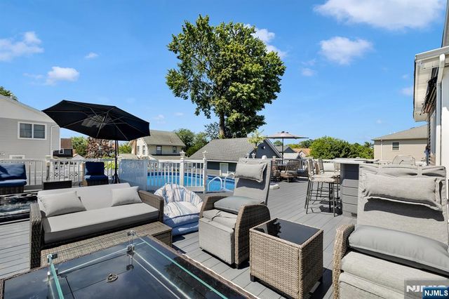 238 Walter Avenue, Hasbrouck Heights, NJ 07604
