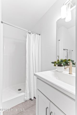 1712 Herons View Drive, Wilmington, NC 28401