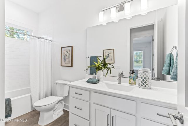 1712 Herons View Drive, Wilmington, NC 28401