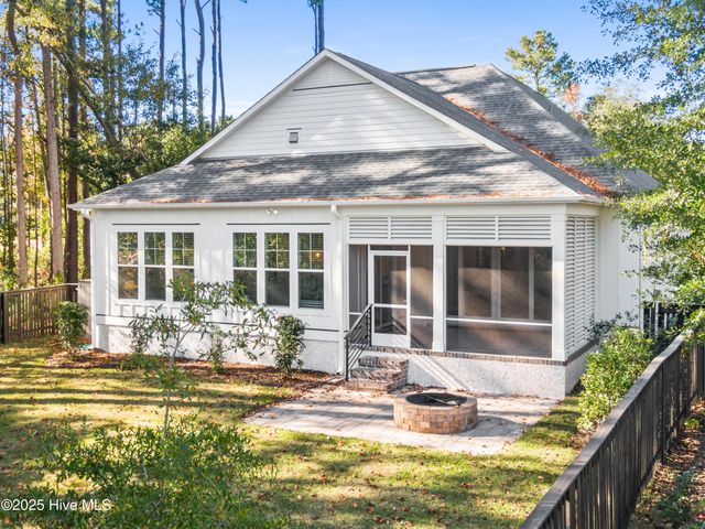 1712 Herons View Drive, Wilmington, NC 28401