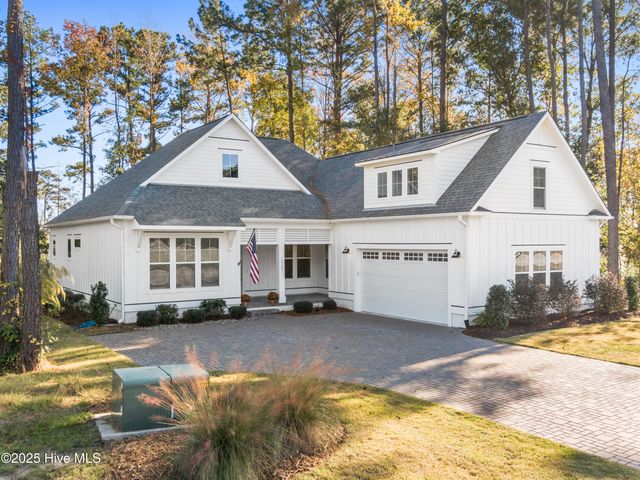 1712 Herons View Drive, Wilmington, NC 28401