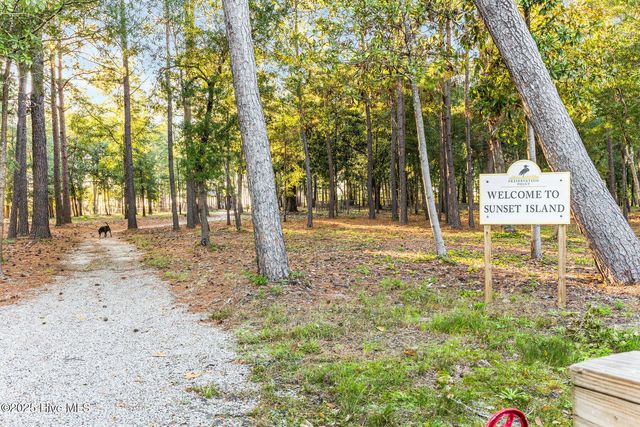 1712 Herons View Drive, Wilmington, NC 28401