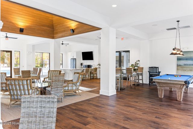 1712 Herons View Drive, Wilmington, NC 28401