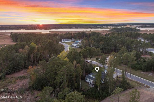 1712 Herons View Drive, Wilmington, NC 28401