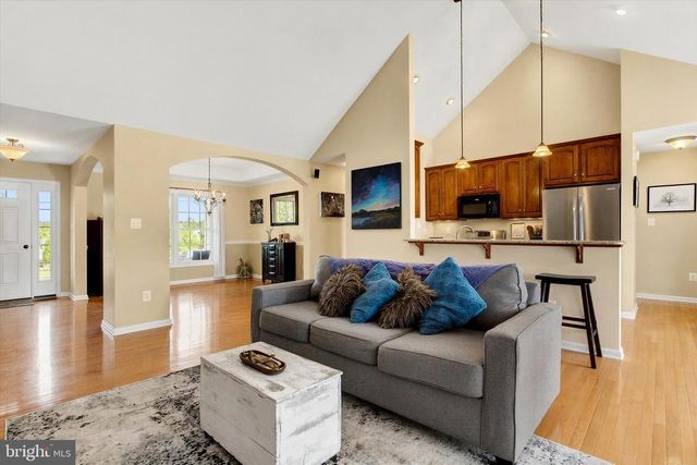607 HERITAGE DR, Gettysburg, PA 17325