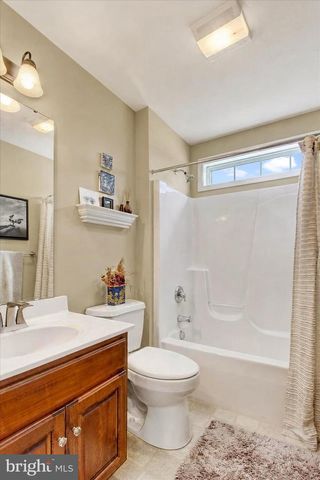 607 HERITAGE DR, Gettysburg, PA 17325