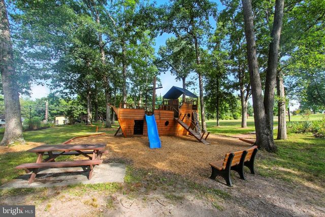 607 HERITAGE DR, Gettysburg, PA 17325