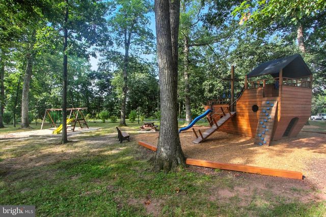 607 HERITAGE DR, Gettysburg, PA 17325