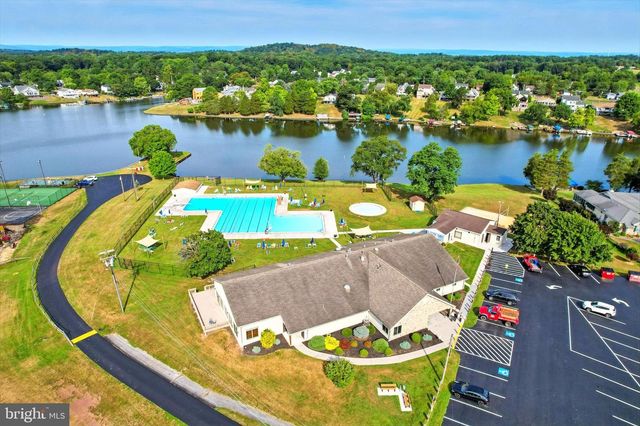 607 HERITAGE DR, Gettysburg, PA 17325